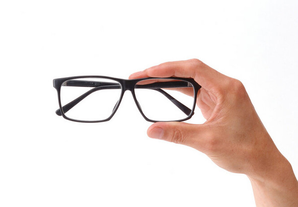 中國六大“隱形暴利”行業盤點 眼鏡銷售，你貢獻了多少？